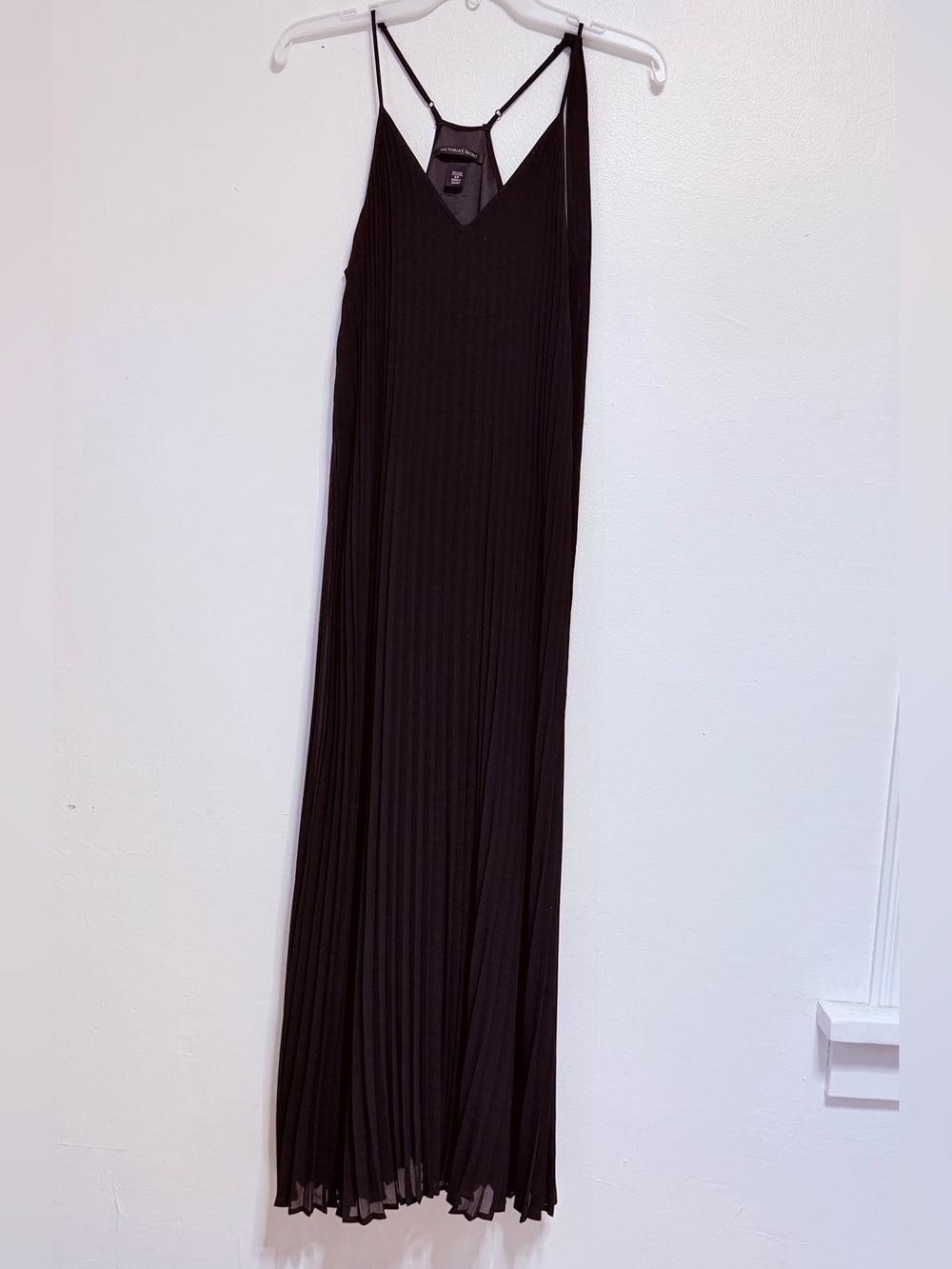 Victoria's Secret Black Accordion Pleated Racerback Maxi Dress Small
